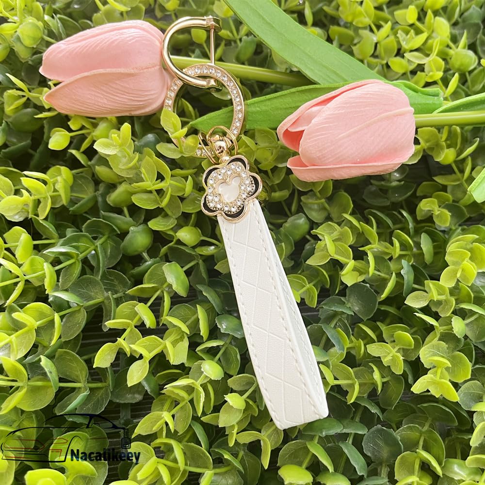 Nacalikeey Cute Girl Smart Key Case, Plum Blossom, Key Cover, Key Cover, Dustproof, Fashionable Key Case, Sakura Cute, White