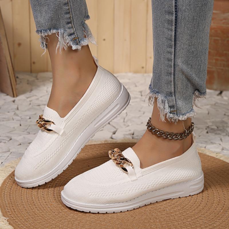 Fashionable Women's Metal Buckle Chain Decoration New Lightweight Low-cut Casual Sports Shoes for Women Soft-soled Flat Loafers