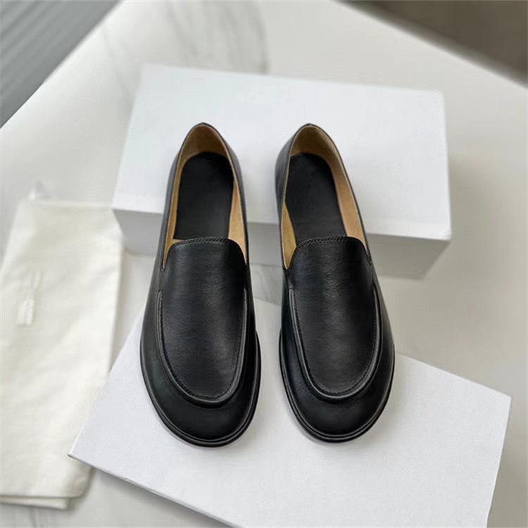 2026 Spring Summer New Sheepskin Shoes French Retro Muller Flat Round Head Lazy Loafer Comfortable and Versatile Fashion Shoes