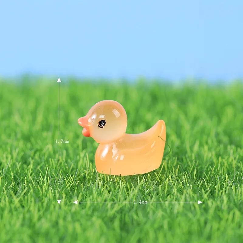 5pcs Yellow Duck Ornament Miniature Figures Tiny Duck Resin Handicraft Micro Landscape Decoration