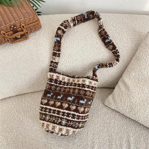 

Korean Lady Handbag Retro Crossbody Bag Large Capacity Plush Shoulder Women Bag Fashion Travel Bag