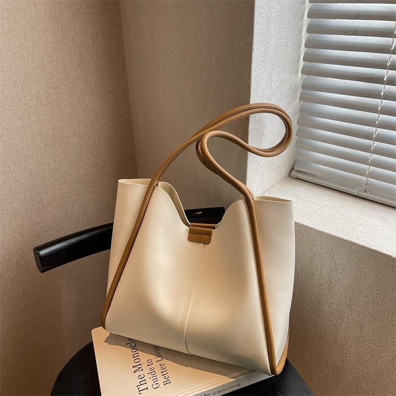 

Женская сумка-тоут большой вместимости, новая простая и универсальная сумка на одно плечо для мамы и ребенка, высококлассная летняя сумка для поездок на работу белый