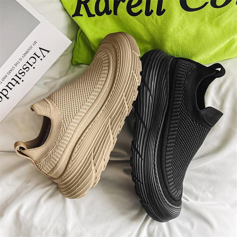 Men's shoes spring new fly-woven breathable mesh sneakers thick-soled lightweight soft-soled casual board shoes men