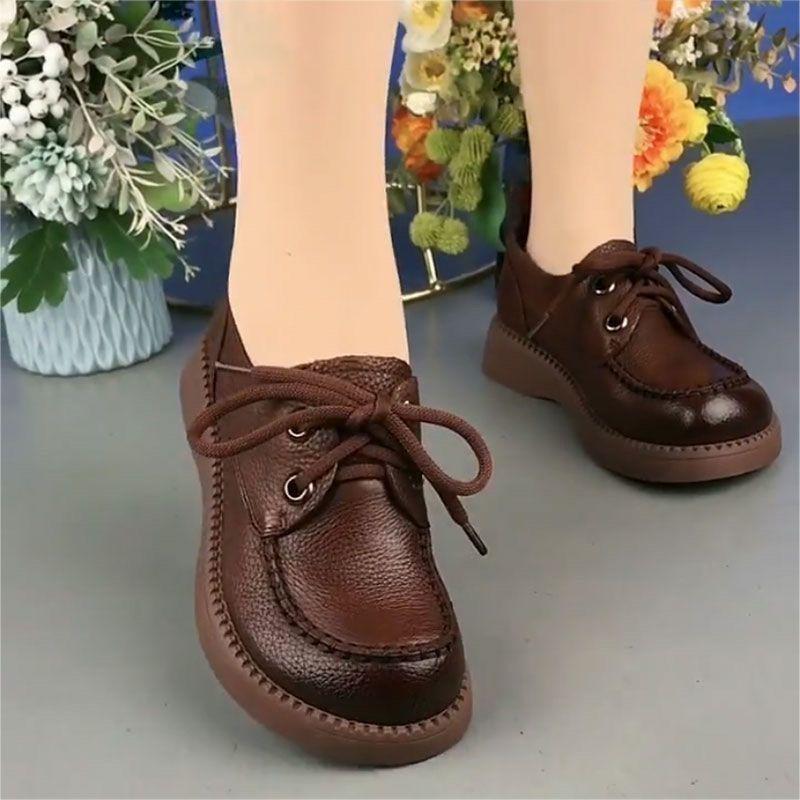 

Женские лоферы из мягкой кожи 2025: Универсальная толстая подошва, повседневный стиль, комфорт для большого пальца ноги 41