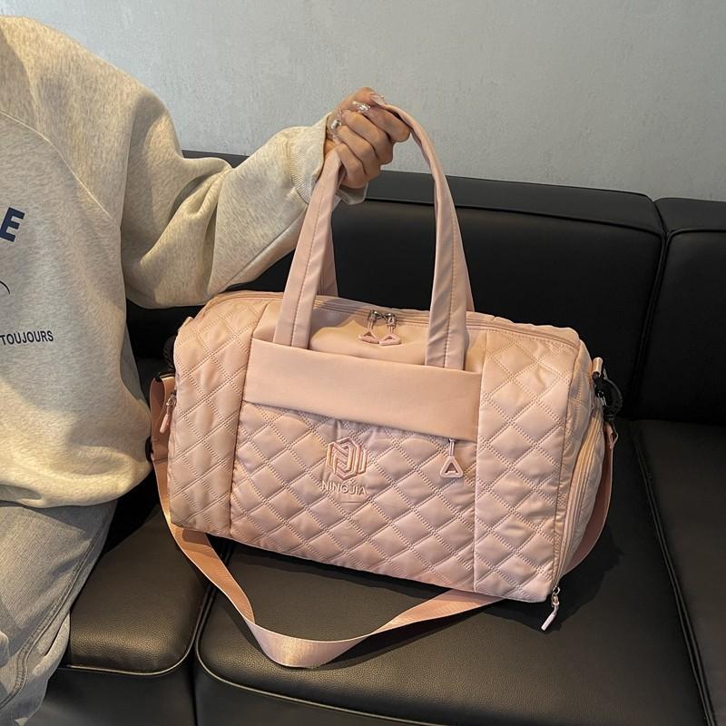 

Simple yoga fitness bag women dry and wet separation swimming training bag outdoor short business trip luggage storage bag 43*25*23 розовый