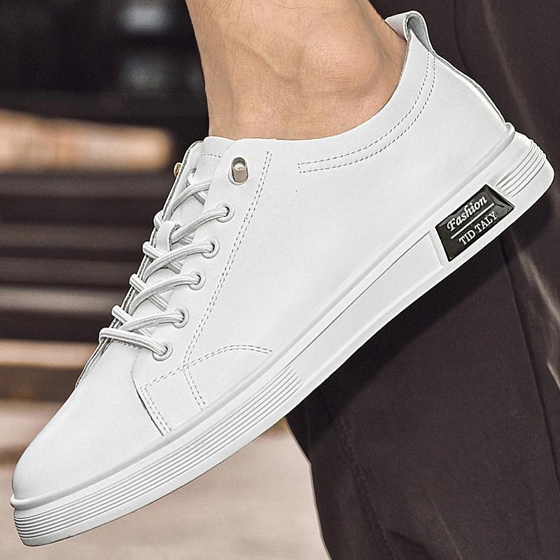 Casual men's board shoes Classic high-quality comfortable style and outdoor youth flat shoes White luxury Trendy