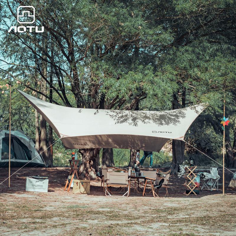 Portable 5.2m Outdoor Butterfly Canopy: Waterproof Oxford Cloth Gazebo and Sun Shade Tent for Camping.