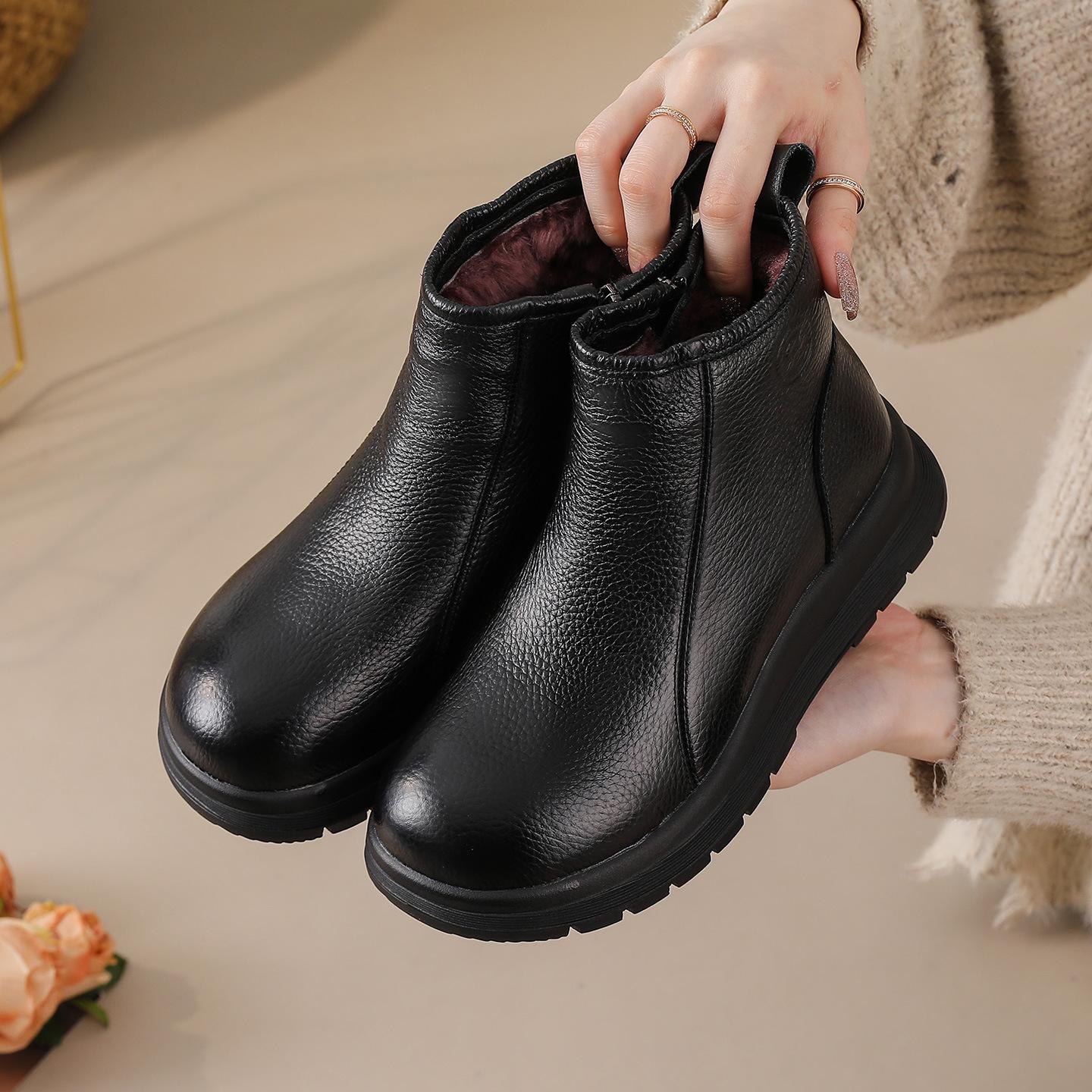 

Women s large size soft sole winter warm non-slip cowhide leather snow boots padded wool lined ankle boots waterproof outdoor sports cotton boots 35 чёрный