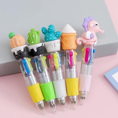 4 Stück Weihnachten Kugelschreiber mit lustigen Aufsätzen 4 Farben Klickstift Einziehbare Schreibstifte für Schulbedarf Schülerbelohnungen