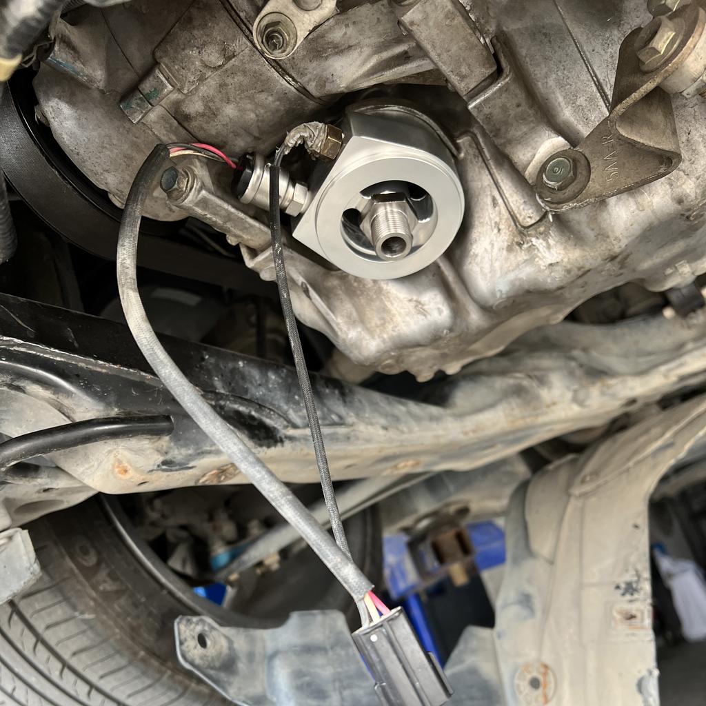 AE86 FC1 FK7 GT86 BRZ Oil Filter Sandwich Plate for Oil Pressure Sensor Oil Temp Sender with Stainless Steel Connectors Adaptor