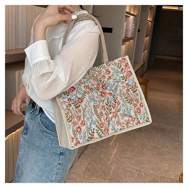 2025 New Canvas Tote Bag Large Capacity Women's Korean Cotton and Linen Commuter Packaging Lunch Box Bag