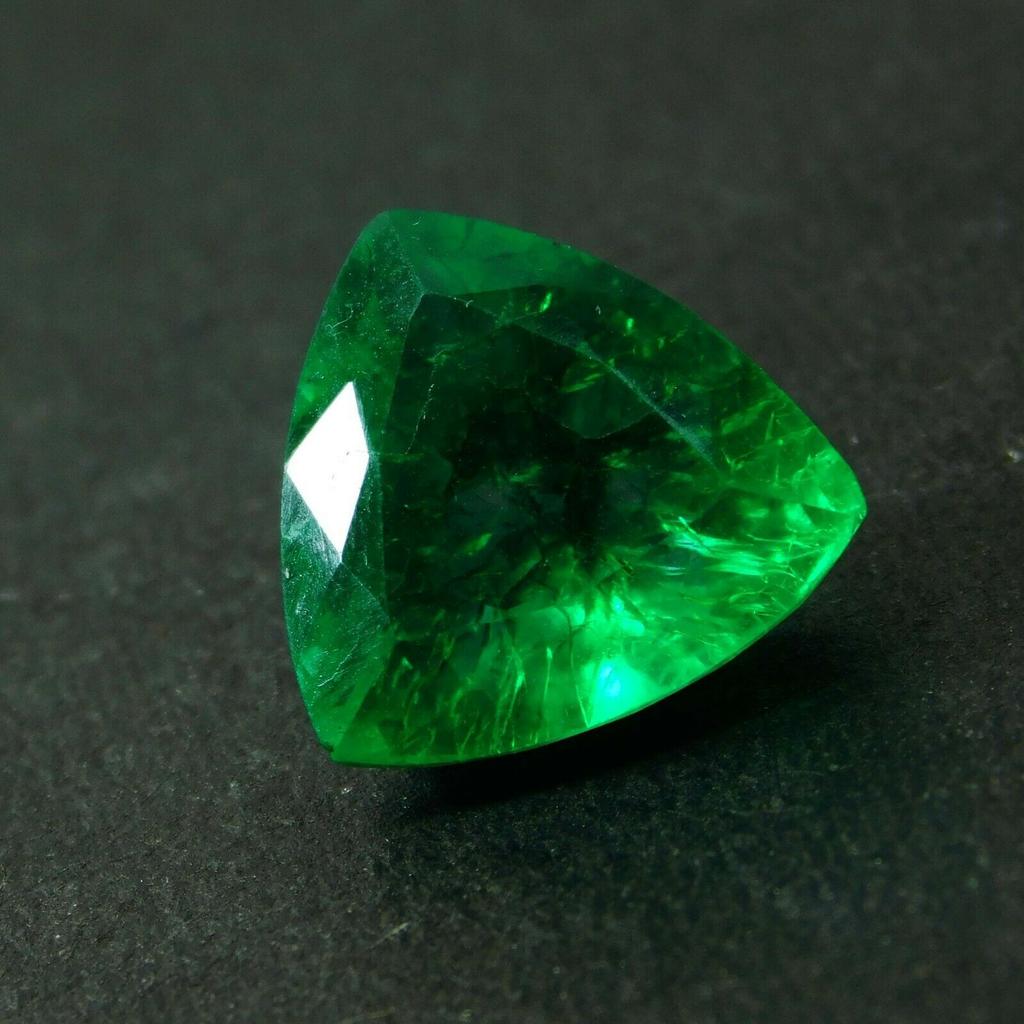 Green Emerald Trillion Cut Natural 8.45 Carat CERTIFIED Loose Gemstone