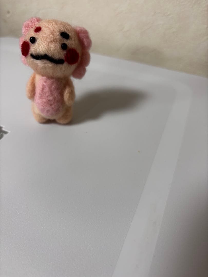 

[Б/У] Аксилотль Нет. 7 Кукла из шерстяного войлока