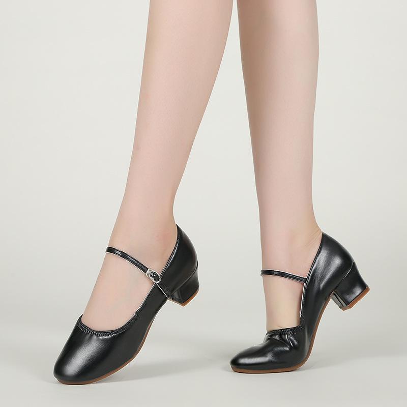 Damen Silber Weiches Leder Mittelhoher Absatz Gesellschaftstanzschuhe