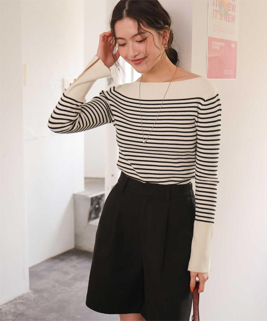 Titibait Boat Neck Knit with Gold Size White Buttons, Women's, S, (AYXP3048)