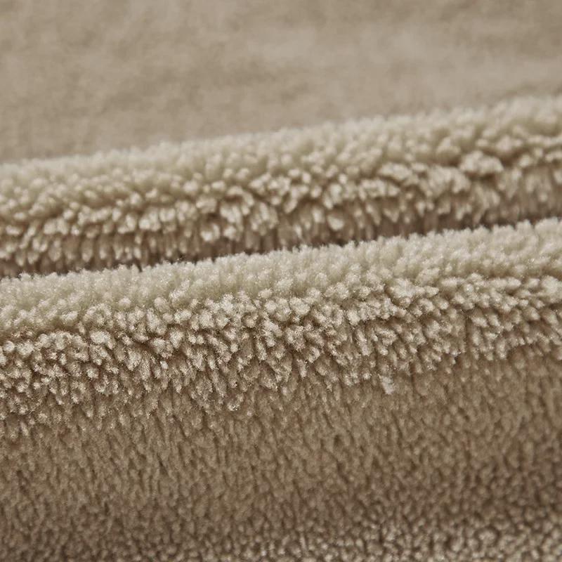 Men's American-Style Casual Denim Cotton Jacket with Plush Lining, Loose Fit, Thickened for Cold Weather.