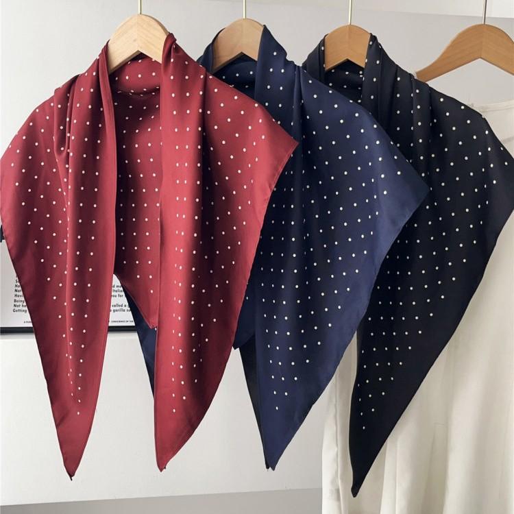 Korean simple high-end polka dot printing large triangular towel women's spring summer fashion versatile bag headscarf multi-purpose fart curtain