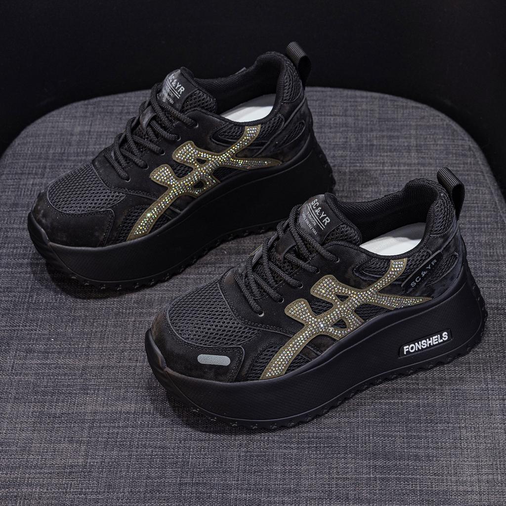 Small thick-soled retro Forrest Gump shoes women's 2025 autumn new popular dad shoes heightening casual fashion women's shoes