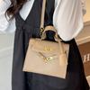 Simple and High-end Messenger Kelly Bag Women's 2025 Summer New Korean Version Trendy Niche Foreign Style One-shoulder Messenger Bag