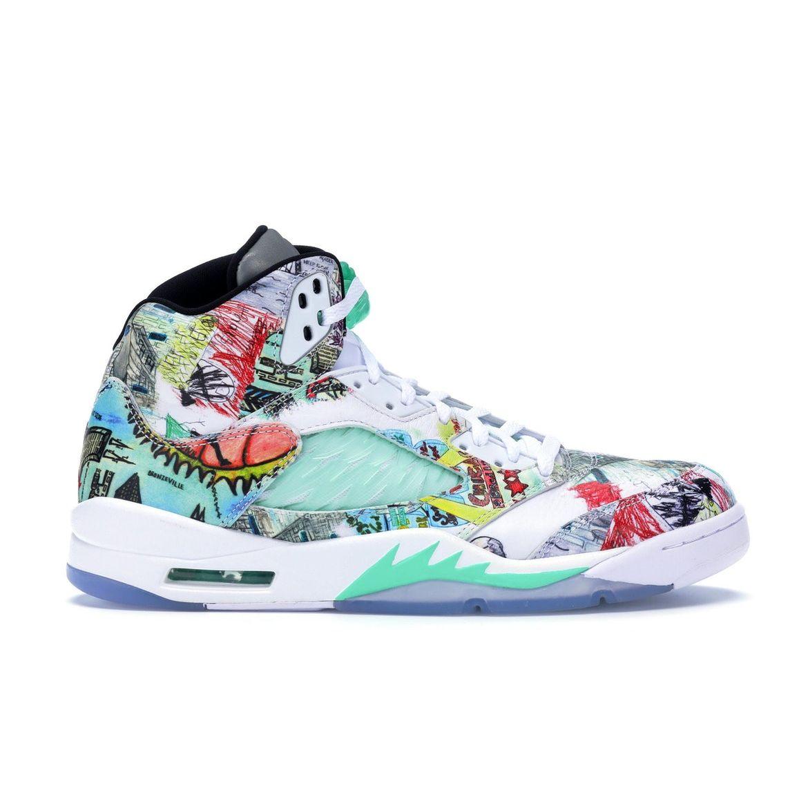 

Мужские кроссовки Air Jordan 5 Retro Wings золотистые разноцветные AV2405-900