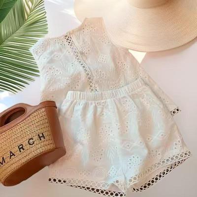 Girls' 2026 Elegant White Pure Cotton Hollow-Out Suit Set