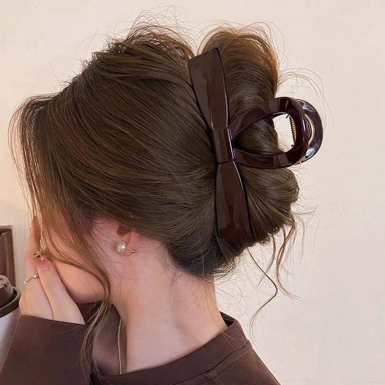 Elegant Large Hair Claw Clip for Thick Hair - High-End Korean Updo Shark Clip