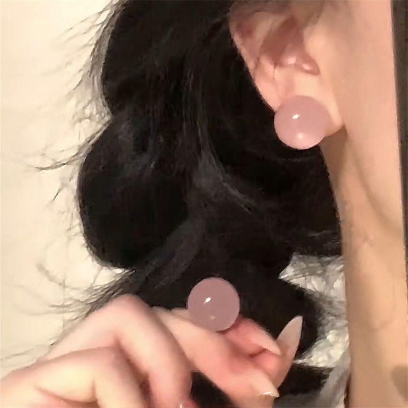 Lychee Jelly Powder Mosquito Coil Ear Clips: Elegant Chinese Style Moisturizing Earrings for Women