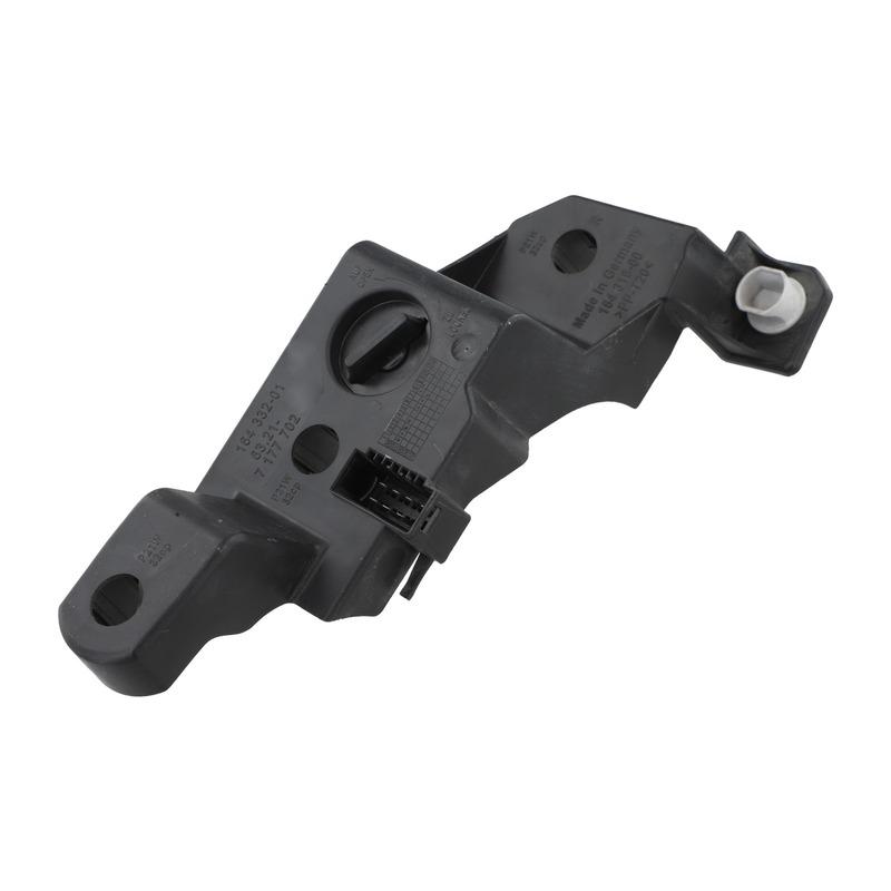 Car Maintenance Auto Parts Replacement Light Socket Panel 63217361882 Rear Right Light Socket Panel Car Parts Black ABS Material
