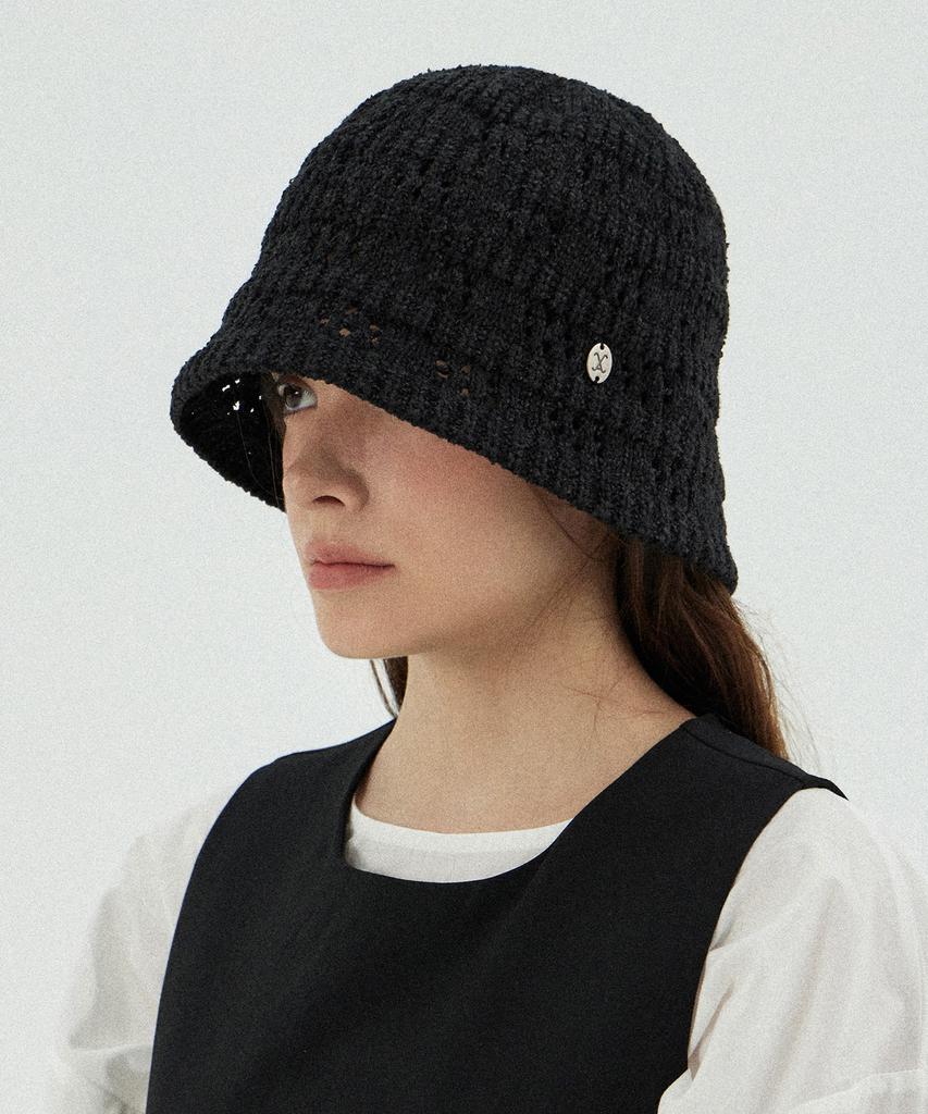 Bajal Va Curved Oval Metal Floral Punched Knit Bucket Hat Black