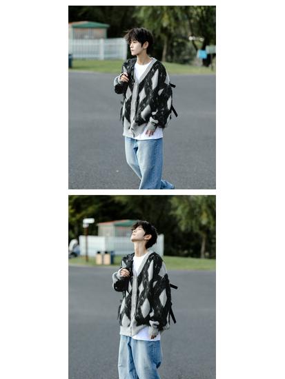 Men's Autumn/Winter Retro College Diamond Check Cardigan - Soft, Sticky, Trendy, Casual Knitted Style for Couples