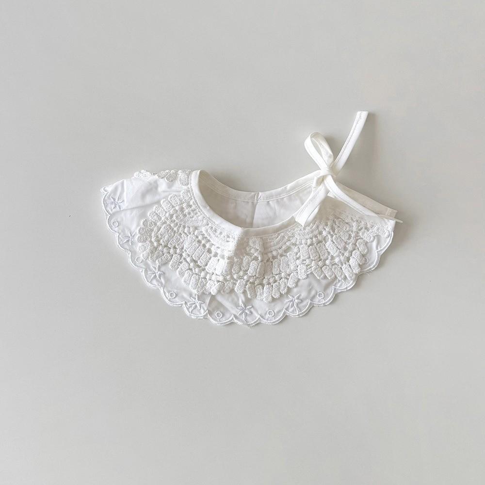 Hollow Lace Baby Eating Bib Cotton Baby Burp Cloths Sweet Lace Drool Bib  0-3Year