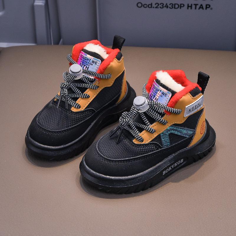 

New children s snow boots, winter sports shoes, thickened cotton shoes, plush cotton boots for boys and girls21-30Children s shoes are popular 21-25Code（One Hand5Doub чорний