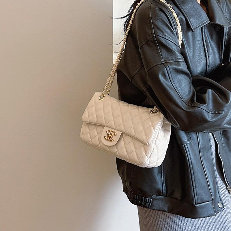 New Women's Bag New Simple and Fashionable Diamond Shoulder Messenger Bag Small Square Bag