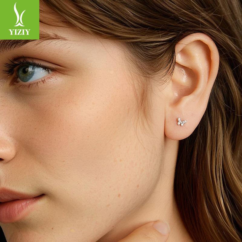 Delicate Butterfly Moissanite Stud Earrings For Women, Simple Mini S925 Silver Versatile Stud Earrings.