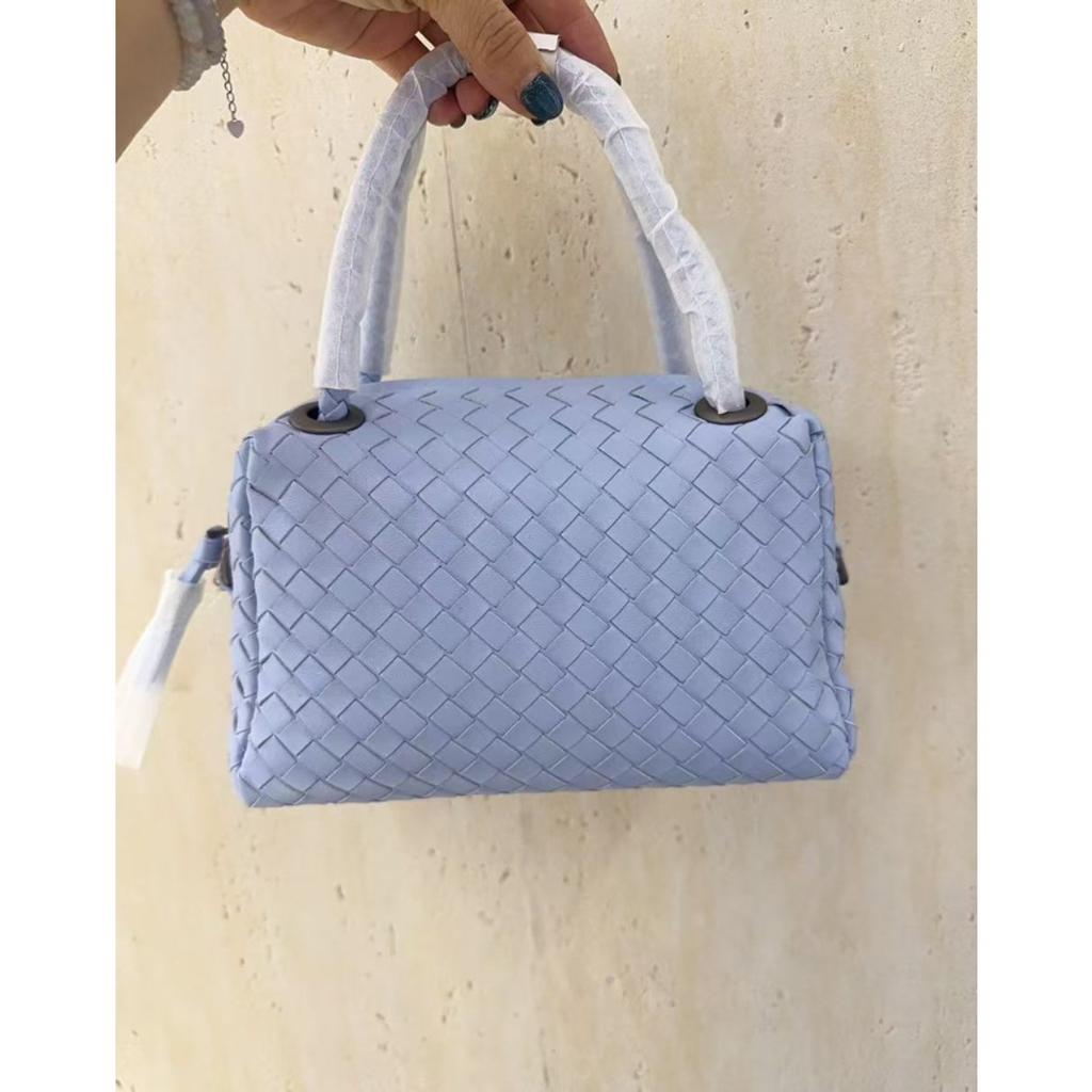 Trendy Women's Bag Versatile Woven Top Layer Sheepskin Hand-woven Hand-carried Cross-body Pillow Wrap Sheepskin Weaving