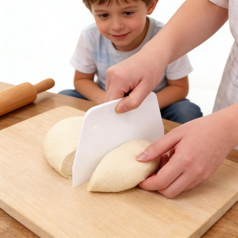 1pc Multifunctional Dough Cutter Bowl Scraper & Cake Cream Spatula Smooth Edge Pastry Bread Kitchen Baking Tool Kit