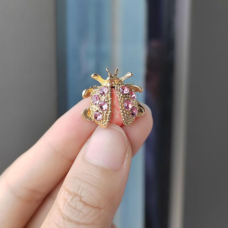 

Модная индивидуальная брошь-корсаж в виде жука из сплава со стразами, цветная маленькая божья коровка, аксессуары для одежды для женщин розовый