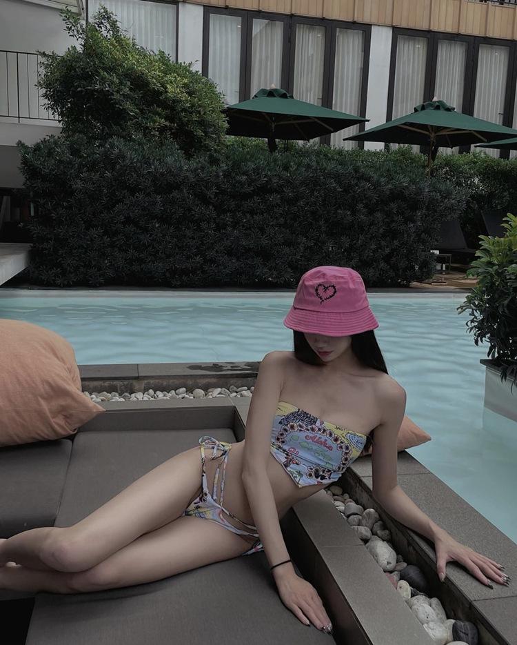 2025 Damen Zweiteiliger Bikini Badeanzug - Stilvolle Thailand Strand- & Thermalquellenbekleidung