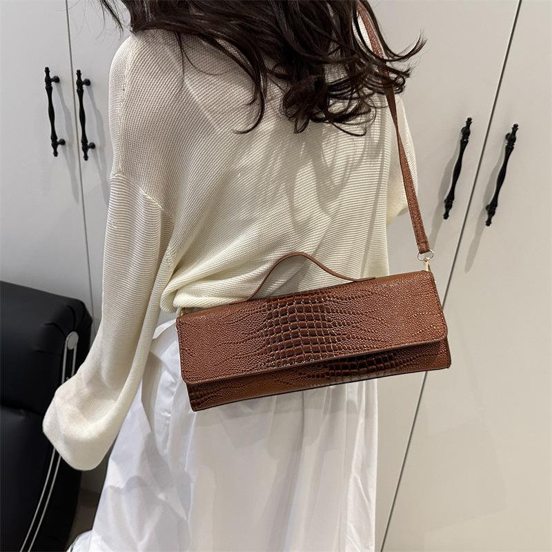 This year's popular underarm bag is fashionable, simple and textured commuter small bag for women's 2025 summer new shoulder small square bag