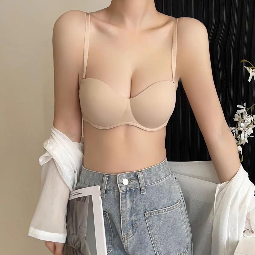 Traceless Smooth Underwear Women's Small Breasts Gather Together To Show a Large Semicircular Ball, Thin On the Top and Thick On the Bottom