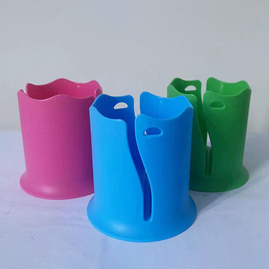 Silicone Surfboard Water Bottle Holder, Secure Drink Storage Mount for Surfing, Universal Beverage Carrier Accessory