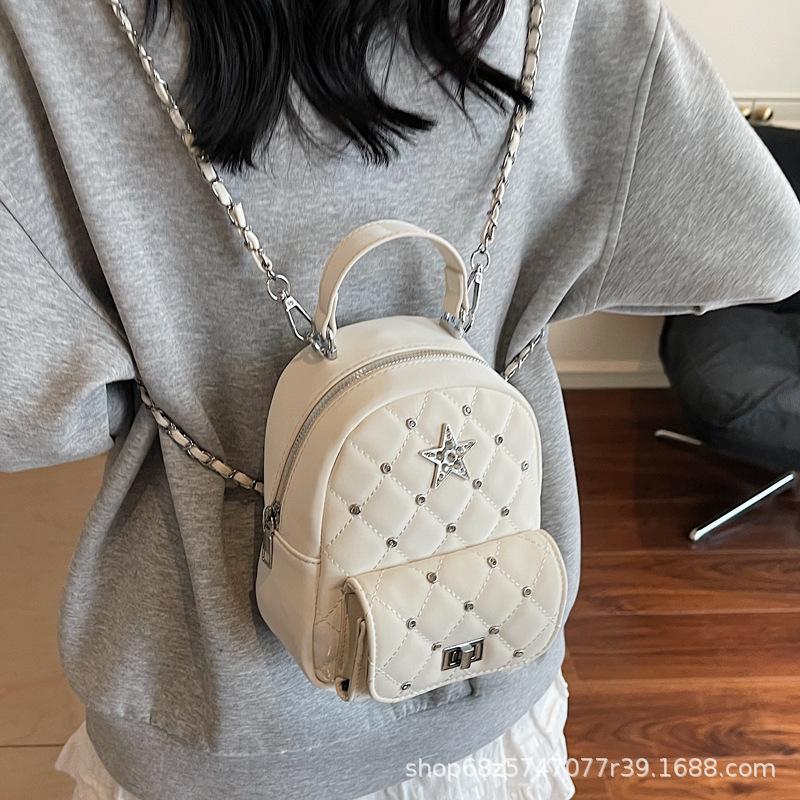 Xiaoxiangfeng Backpack Women's 2025 New Fashion Diamond Chain Messenger Bag Versatile Travel Small Backpack