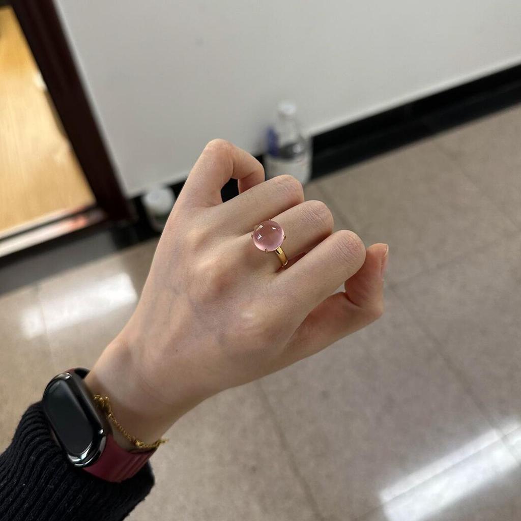 Xiaohongshu Hibiscus Pink Translucent Four-Claw Ring