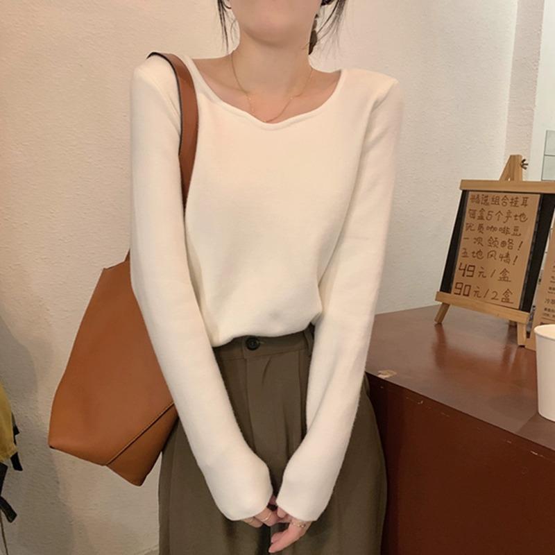 Fleece and thickened integrated fleece warm sweater women's soft waxy knitted top autumn and winter collar front shoulder inner bottoming shirt