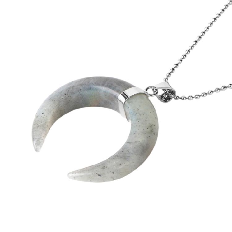 Stylish Crescents Moon Pendant Necklace Elegant Natural Stone Half Moon Necklace Unique Neckchain Charm for Daily Wear