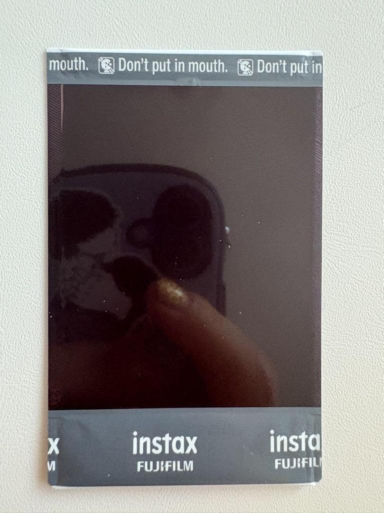 [USED] Blackpink Rosé Autograph Session, Polaroid Photo, Trading Card, World Tour