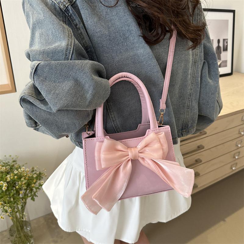 Butterfly Bow Small Shoulder Bag Pu Material With Zipper Closure For Daily Use