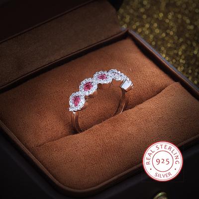 Neuer Mikro-Fassung Rubin Verlobungsring für Damen Silber Exquisiter Roter Korund Zirkon Einreihiger Ring Party Hochzeitsschmuck Geschenk