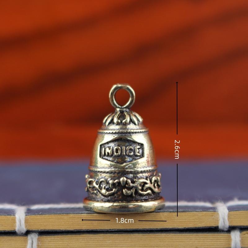 1 Stück Mini Chinesische Antike Messingglocke Kupfer Skulptur Fengshui Anhänger Gebet Tischdekor