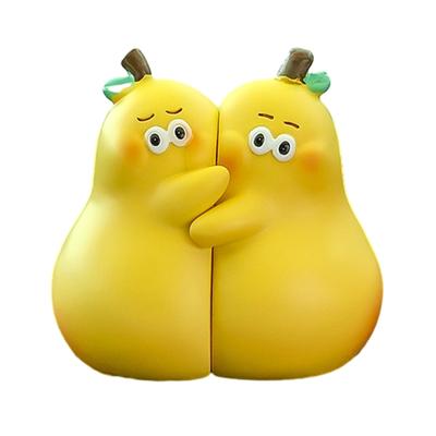 Paar Niedliche Ornamente, Auto Armaturenbrett Dekorationen Cartoon Birnenförmige Harzpuppe Geschenk für Paar Frauen Mädchen